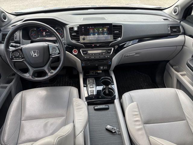 used 2022 Honda Pilot car, priced at $35,591