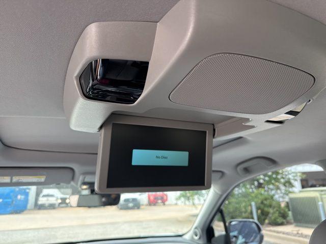used 2022 Honda Pilot car, priced at $35,591