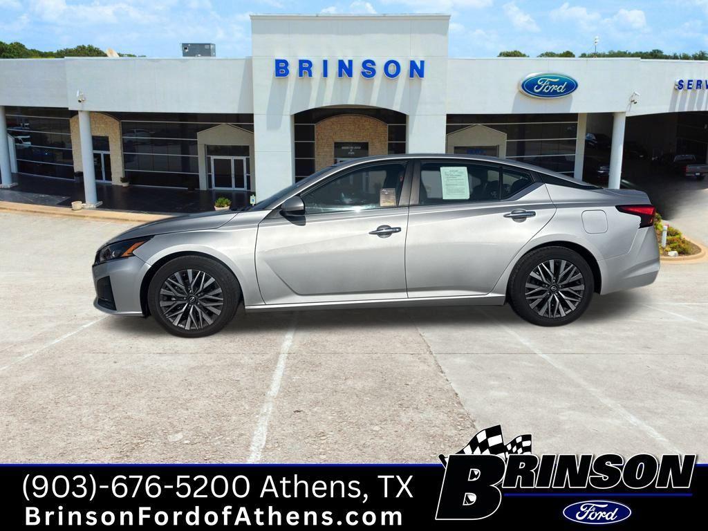 used 2023 Nissan Altima car, priced at $19,751