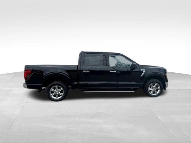 new 2024 Ford F-150 car, priced at $39,492