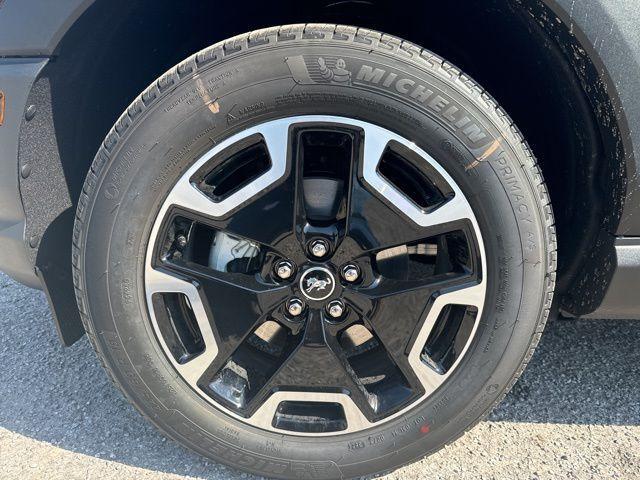 new 2024 Ford Bronco Sport car, priced at $31,498