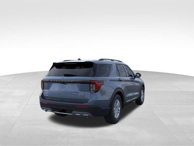 new 2025 Ford Explorer car, priced at $40,848