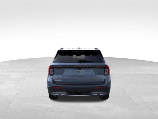 new 2025 Ford Explorer car, priced at $40,848