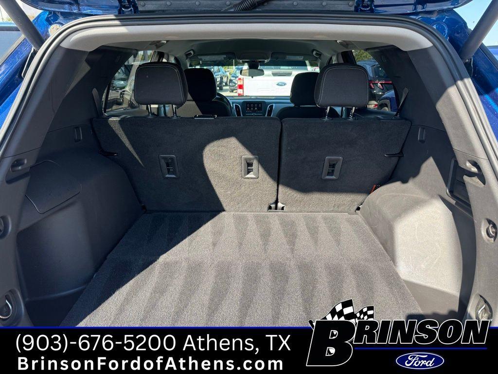 used 2022 Chevrolet Equinox car, priced at $19,297
