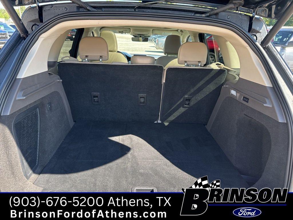 used 2022 Lincoln Corsair car, priced at $30,952