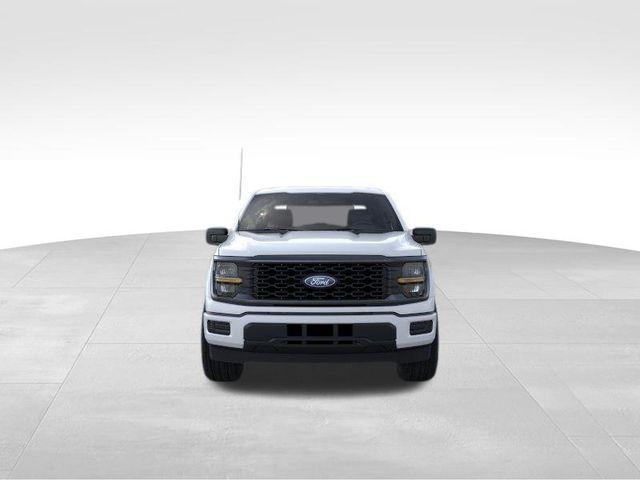new 2025 Ford F-150 car, priced at $43,260