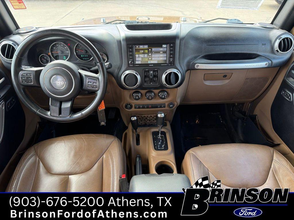 used 2015 Jeep Wrangler Unlimited car, priced at $19,092