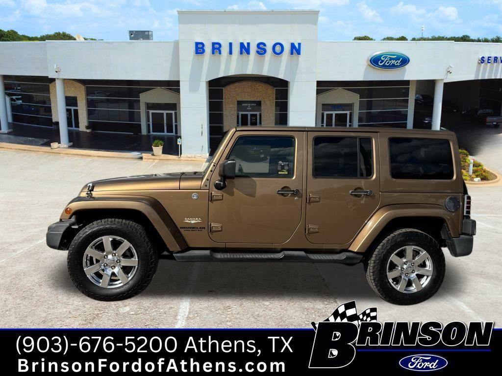 used 2015 Jeep Wrangler Unlimited car, priced at $19,092