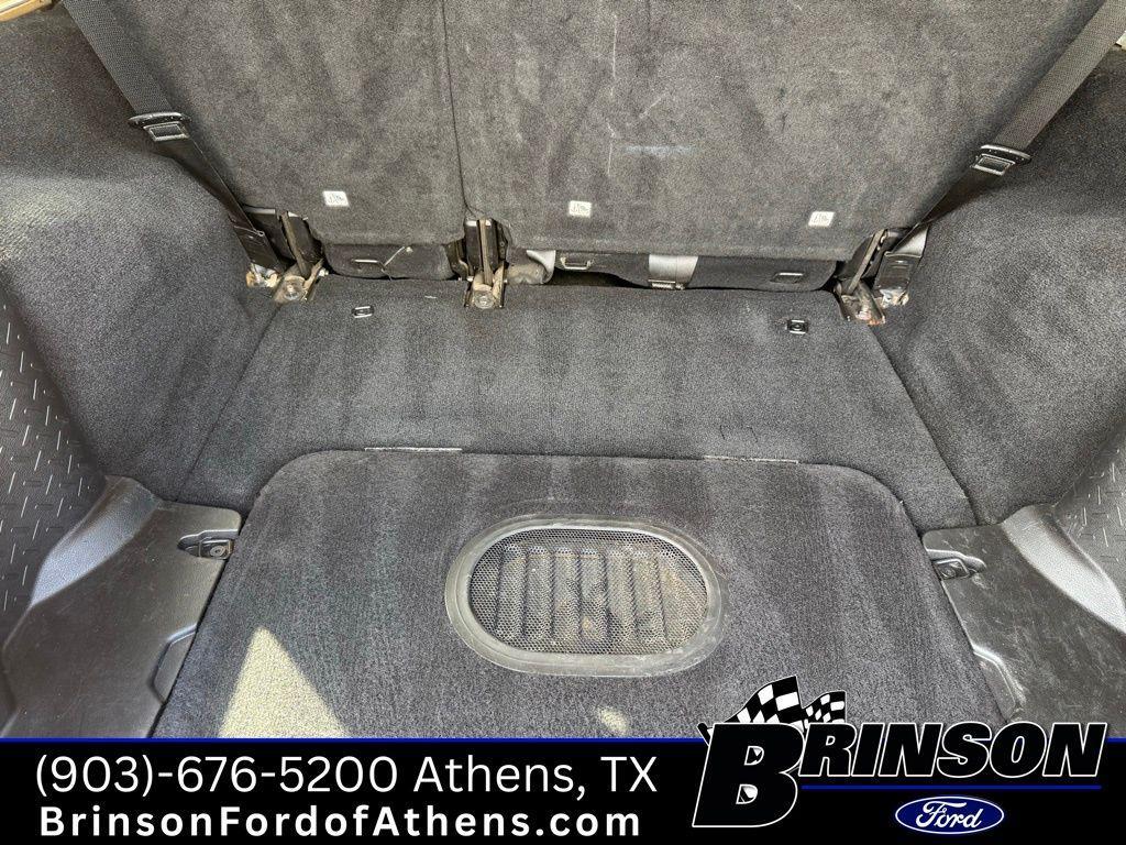 used 2015 Jeep Wrangler Unlimited car, priced at $19,092
