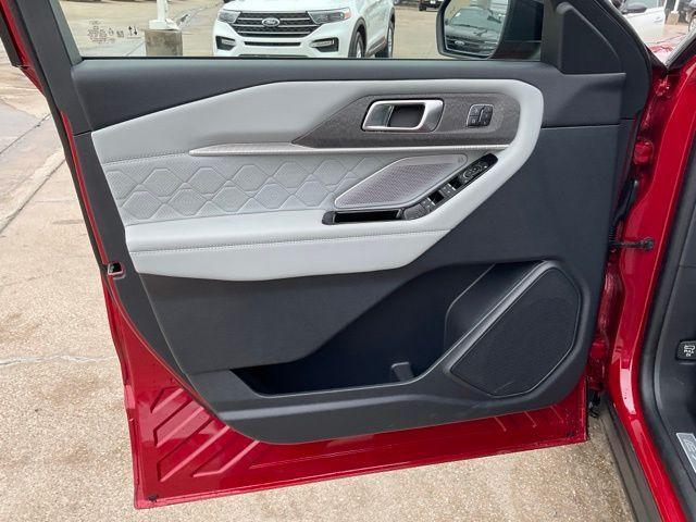new 2025 Ford Explorer car, priced at $53,455