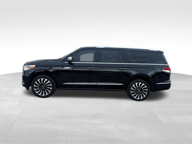 used 2022 Lincoln Navigator L car, priced at $63,946