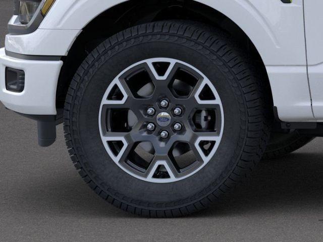 new 2025 Ford F-150 car, priced at $45,302