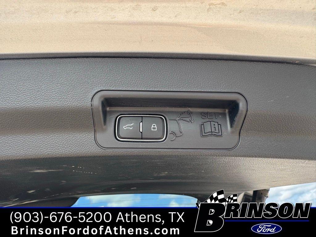 used 2023 Ford Explorer car, priced at $30,858