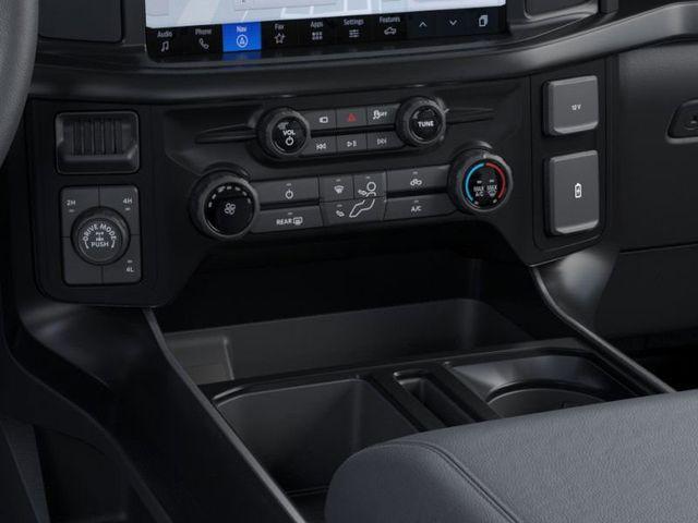 new 2025 Ford F-150 car, priced at $45,302