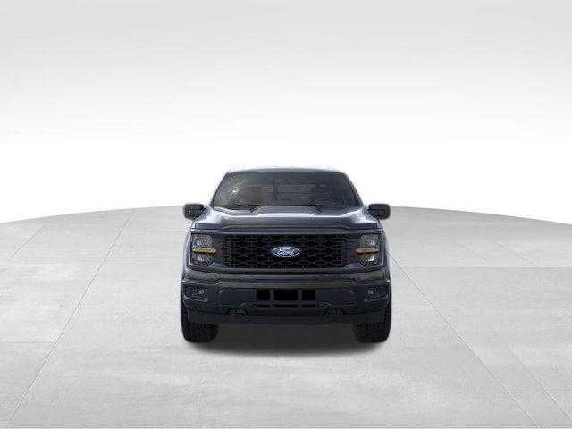 new 2025 Ford F-150 car, priced at $45,302