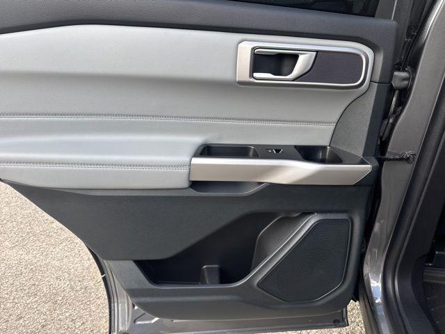 used 2023 Ford Explorer car, priced at $35,992