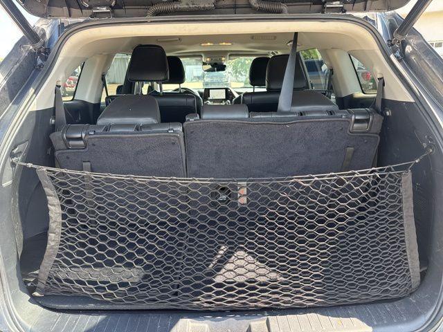 used 2023 Toyota Highlander car, priced at $36,882