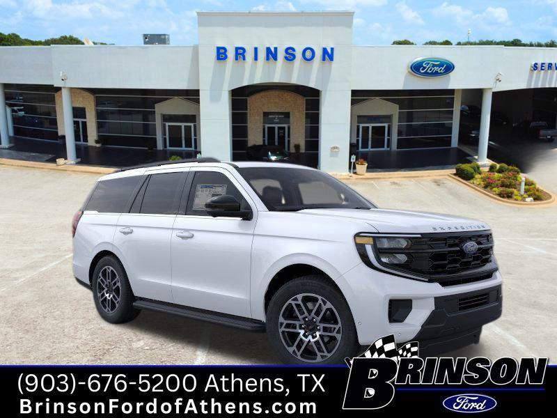 new 2025 Ford Expedition car, priced at $67,470
