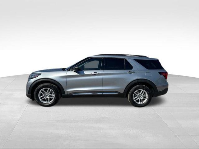 new 2025 Ford Explorer car, priced at $39,995