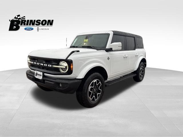 new 2024 Ford Bronco car, priced at $50,679