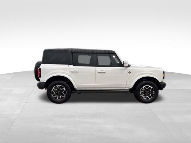 new 2024 Ford Bronco car, priced at $50,679