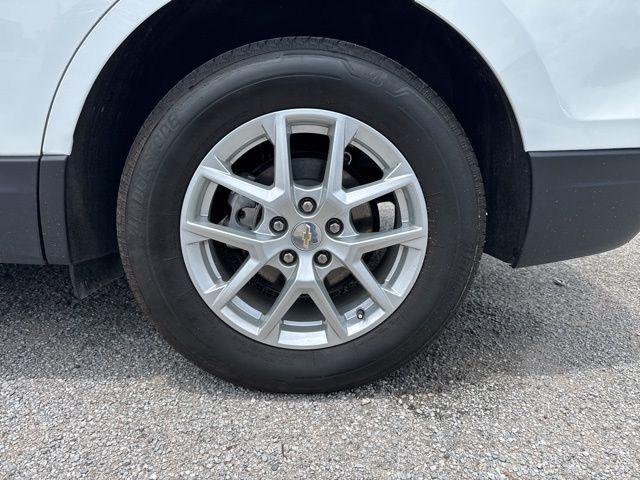 used 2023 Chevrolet Equinox car, priced at $23,152