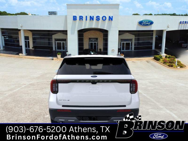 new 2025 Ford Explorer car, priced at $40,460