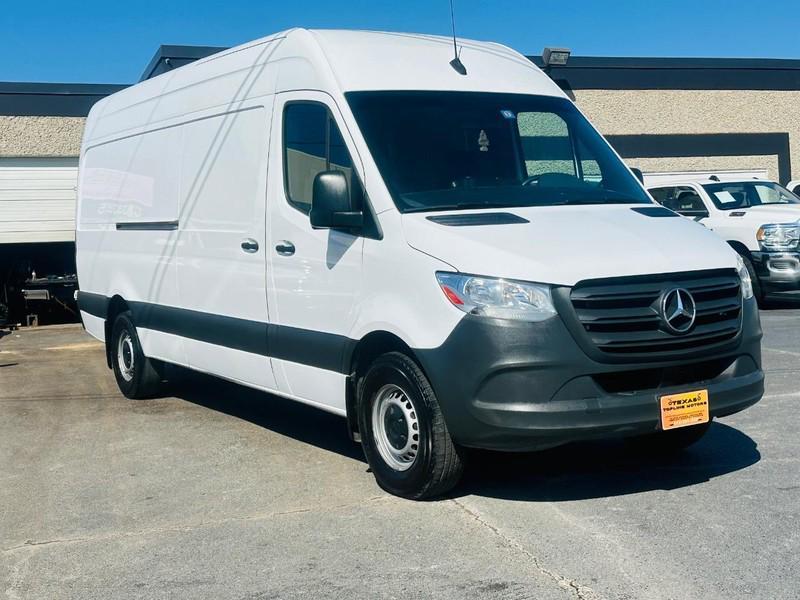 used 2022 Mercedes-Benz Sprinter 2500 car, priced at $31,995