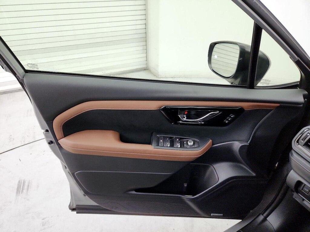 used 2025 Subaru Forester car, priced at $37,998