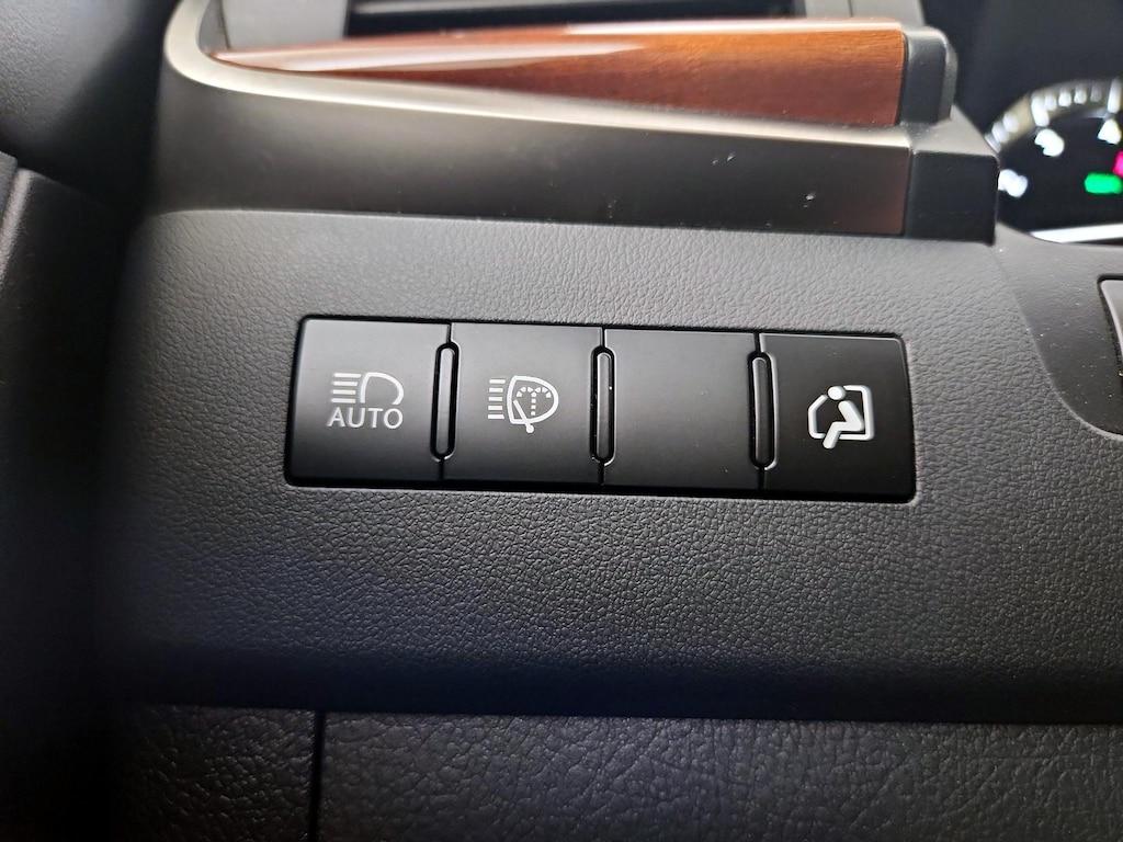 used 2019 Lexus LX 570 car, priced at $47,998