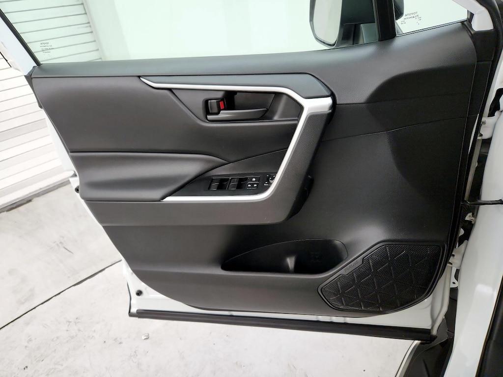 used 2020 Toyota RAV4 car, priced at $26,998