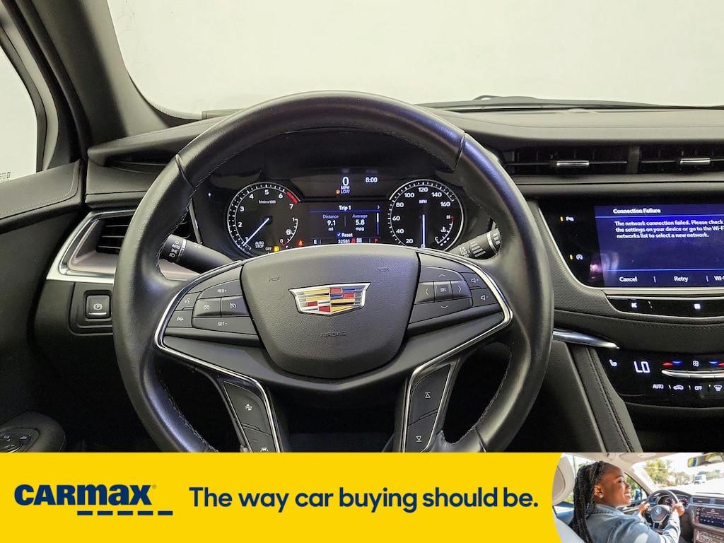 used 2021 Cadillac XT5 car, priced at $26,998