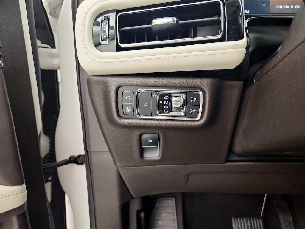 used 2021 Lincoln Nautilus car, priced at $37,998