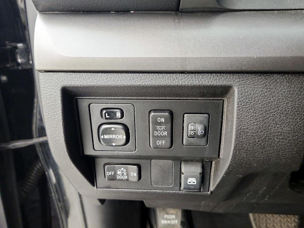 used 2016 Toyota Tundra car, priced at $28,998