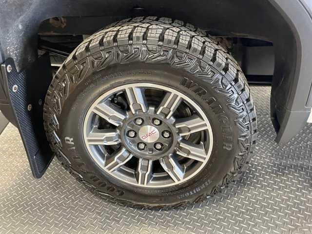 used 2024 GMC Sierra 1500 car, priced at $58,855