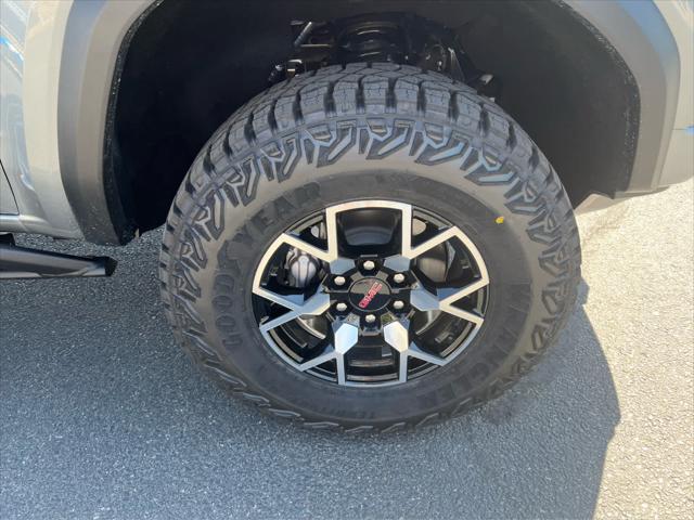new 2025 GMC Canyon car, priced at $57,565