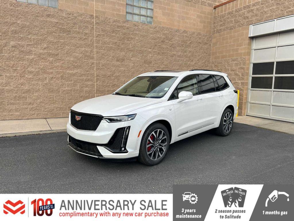 new 2025 Cadillac XT6 car, priced at $75,115