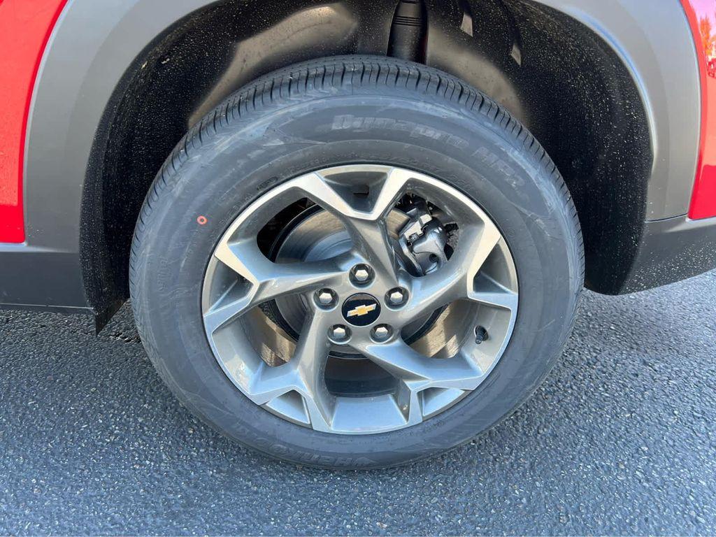 new 2026 Chevrolet Trax car, priced at $25,885