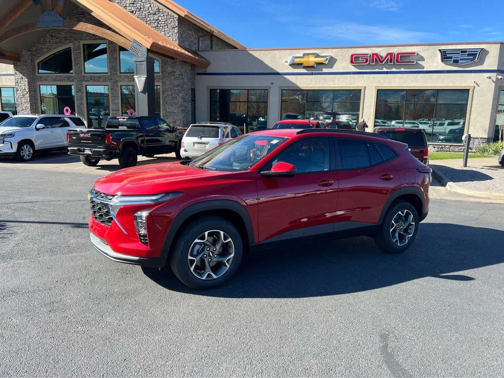 new 2026 Chevrolet Trax car, priced at $25,885