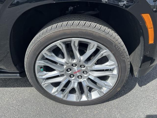 used 2025 GMC Yukon XL car, priced at $93,990