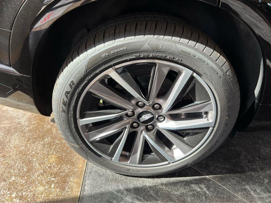 new 2026 Cadillac VISTIQ car, priced at $81,015