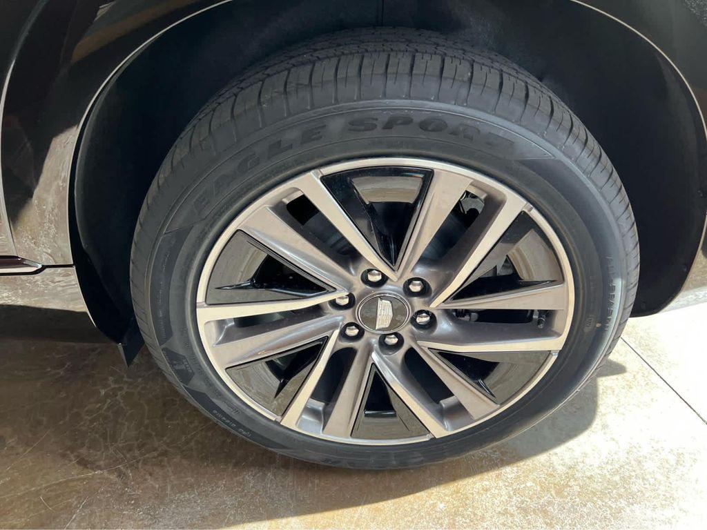 new 2026 Cadillac VISTIQ car, priced at $81,015