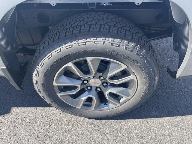 new 2025 Chevrolet Silverado 1500 car, priced at $58,995