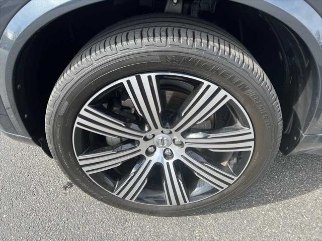 used 2021 Volvo XC90 car, priced at $29,874