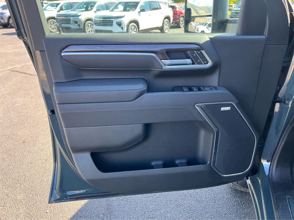 new 2026 Chevrolet Silverado 3500 car, priced at $78,880