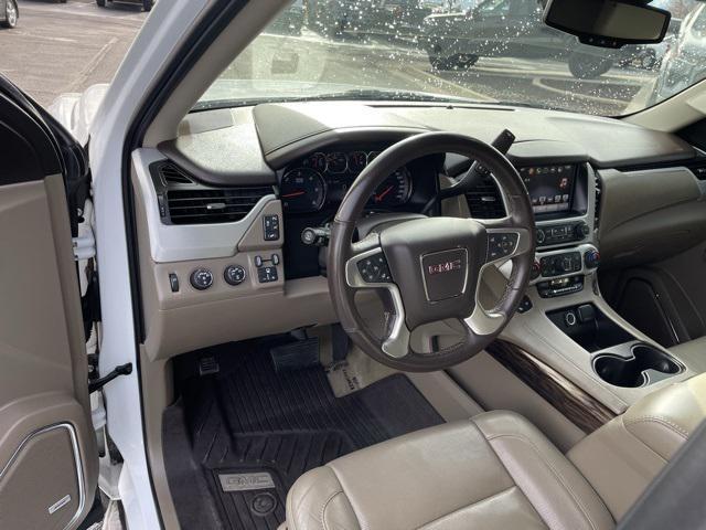 used 2016 GMC Yukon XL car, priced at $20,495