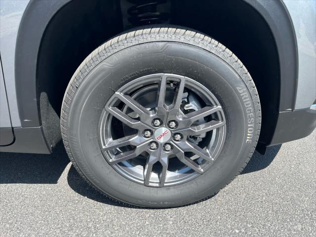 new 2025 GMC Acadia car, priced at $44,990