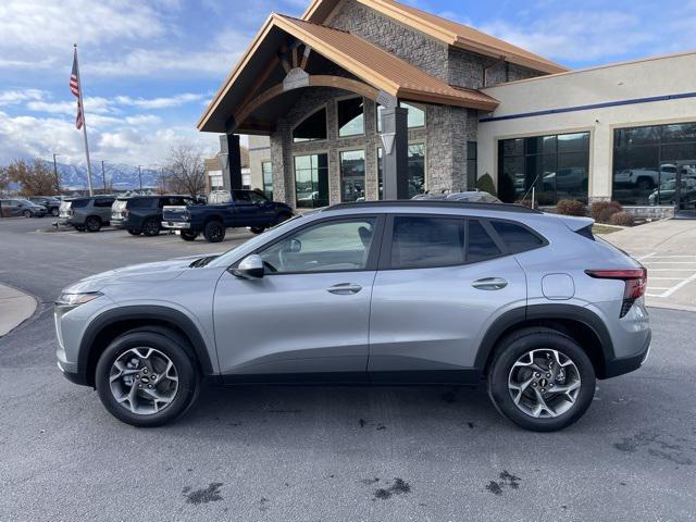 new 2025 Chevrolet Trax car, priced at $24,985