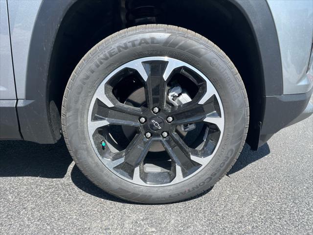 new 2025 Chevrolet Equinox car, priced at $33,090