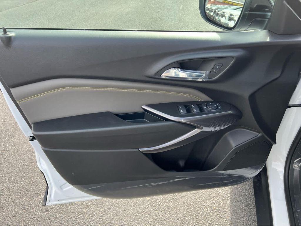 new 2026 Chevrolet Trax car, priced at $28,385